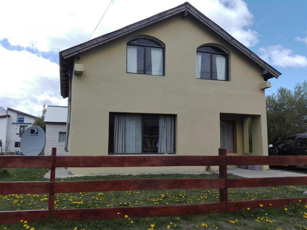 Yellow House Cottage El Chalten Εξωτερικό φωτογραφία